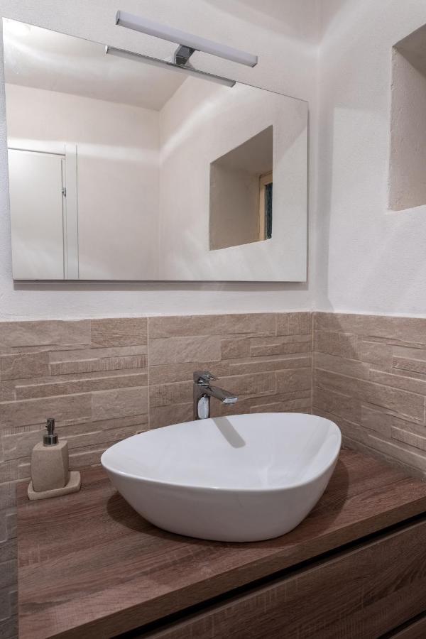 Appartement Casa Rocca à Bosa Extérieur photo